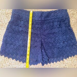 LOFT Riviera Navy Blue Lace Shorts, Women size 6